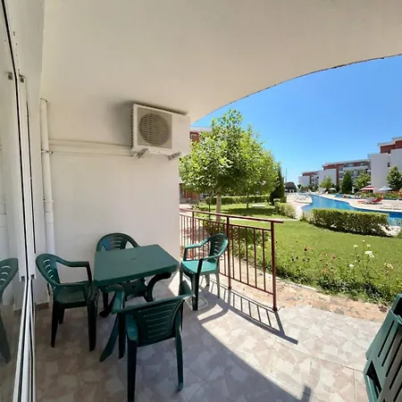 Apartment Privelidge Big Pool And Sea First Floor Elenite