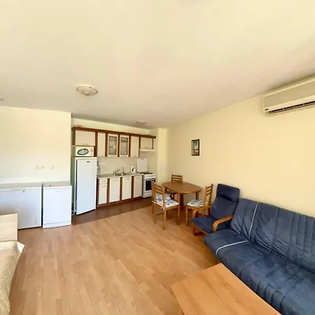 Apartment Privelidge Big Pool And Sea First Floor