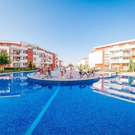 Privelidge Big Pool And Sea First Floor アパート *